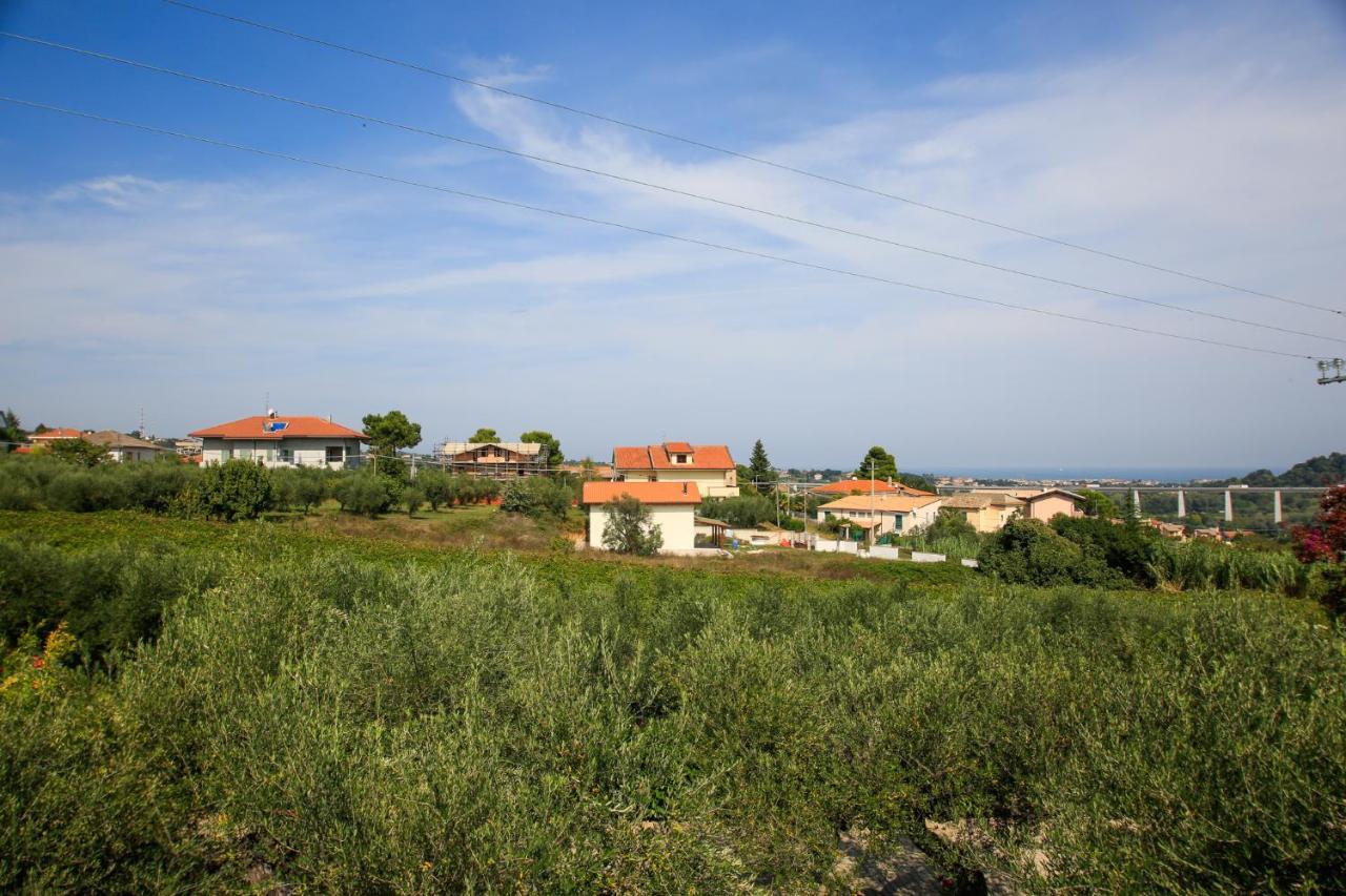B&B Arli Torrevecchia Teatina Extérieur photo